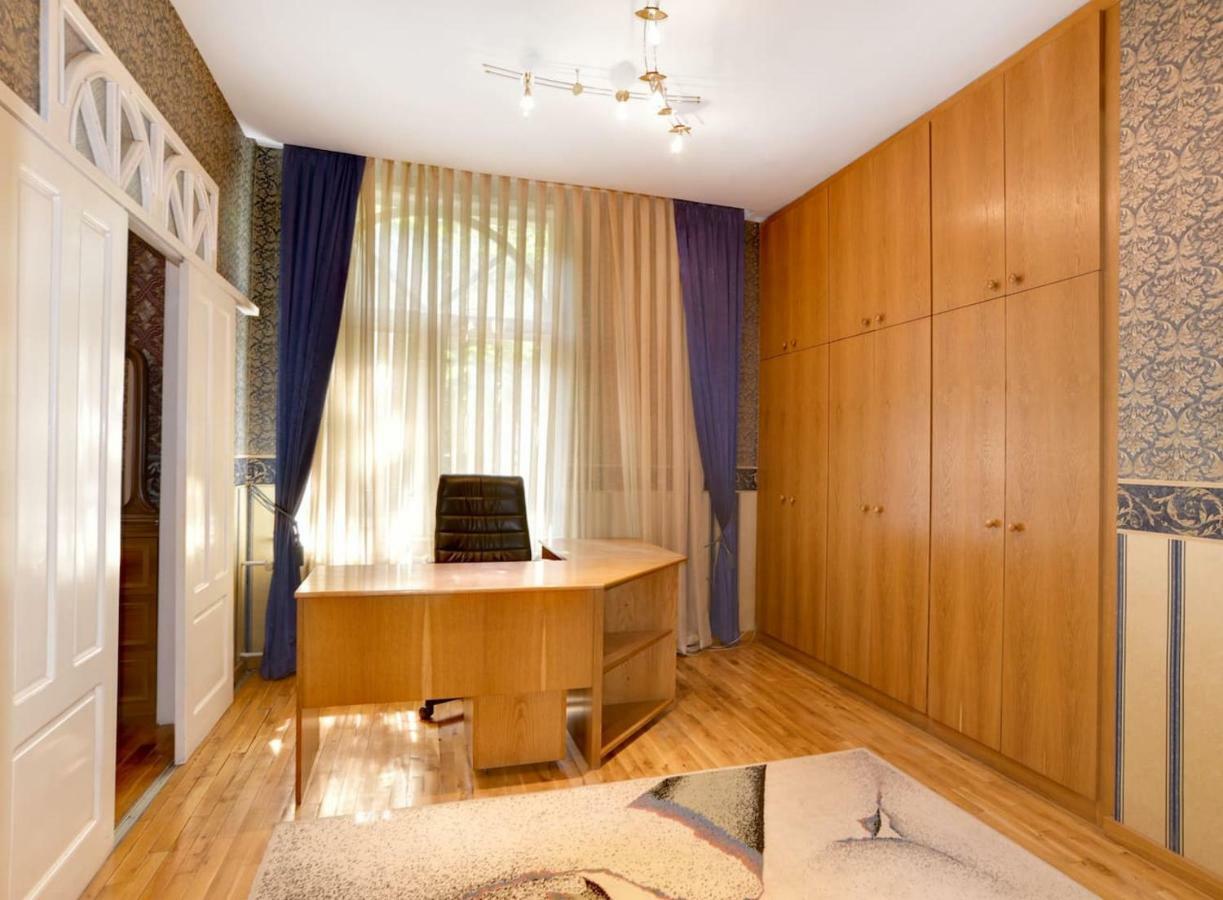 Aristocratic, Elegant, Designer Top Central Apartment Sófia Exterior foto