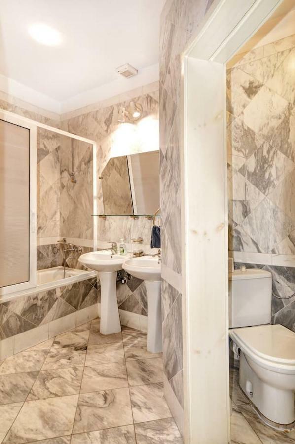 Aristocratic, Elegant, Designer Top Central Apartment Sófia Exterior foto